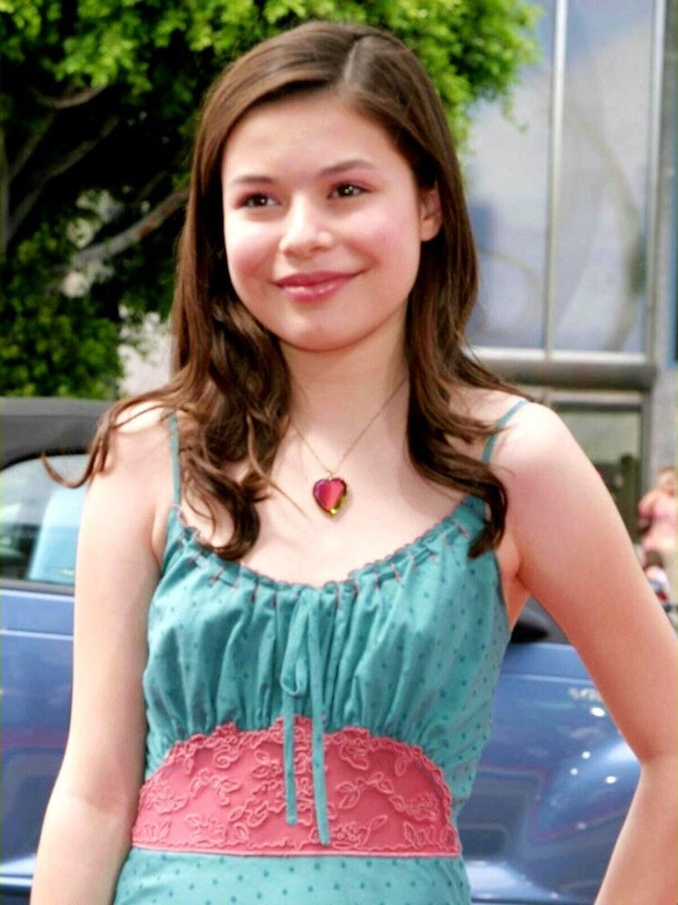 Miranda Cosgrove 8.5 x 11 Candid Color Photograph Art Print Photo Collectibles:Photographic Images:Photographs Style Your Walls
